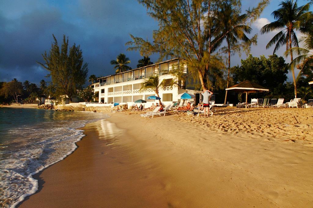 Starfish Discovery Bay Holetown Buitenkant foto